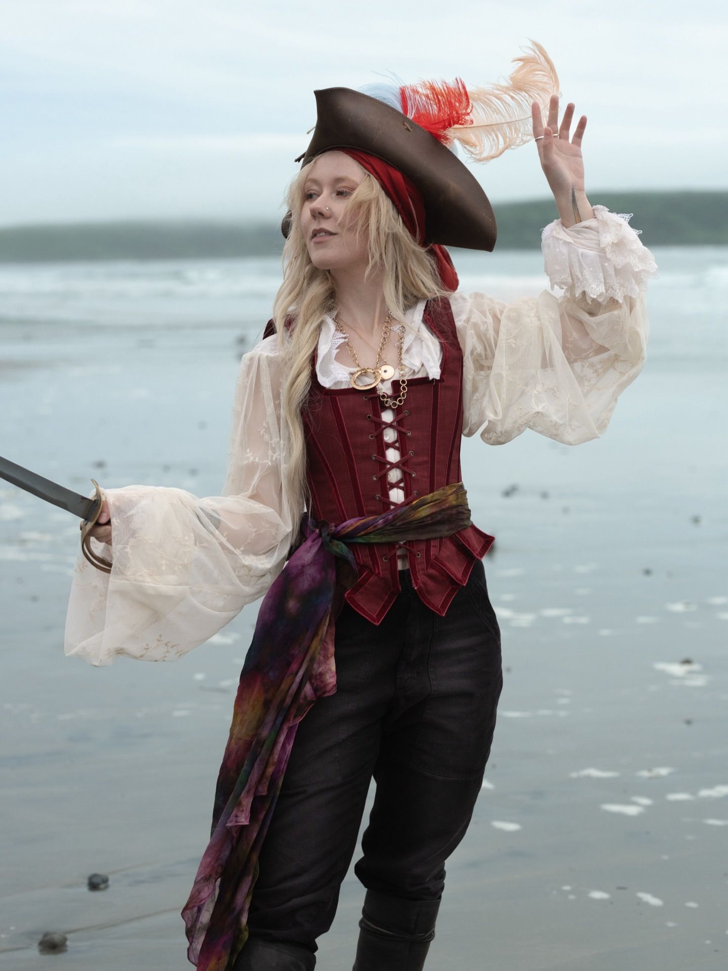 Shersten the Golden Cosplay - Elowen